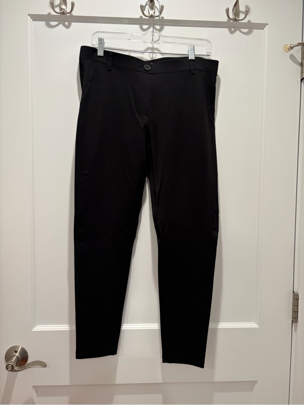 Women’s Betabrand Black Dress Pants - tapered skinny ankle fit